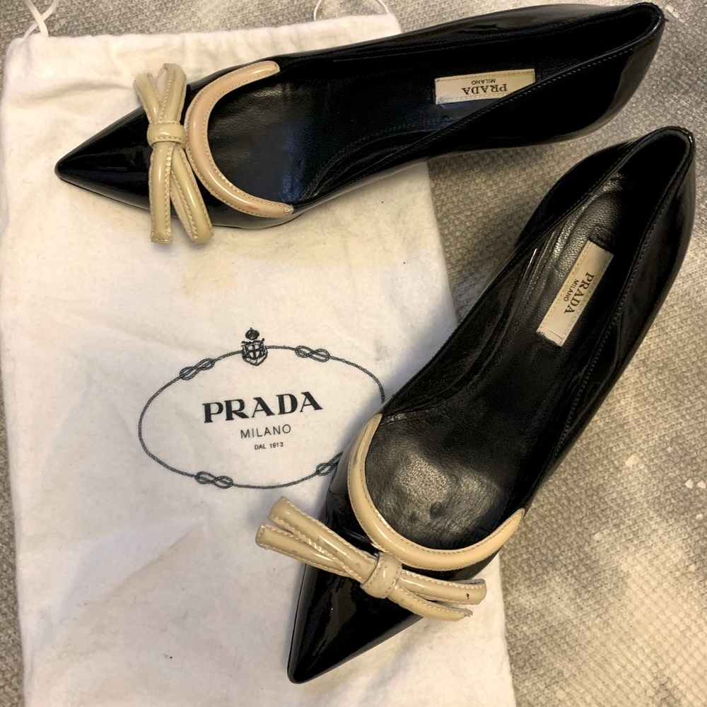 Vintage Prada Patent Leather Heels size37 (6.5 US)